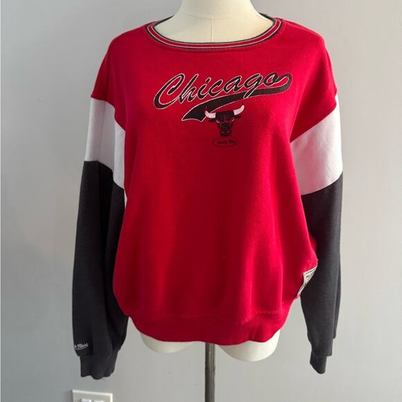 Mitchell & Ness Hardwood Classics Bulls fleece lined pullover sweater size L - Picture 1 of 5
